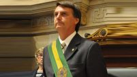 Bolsonaro com a Faixa